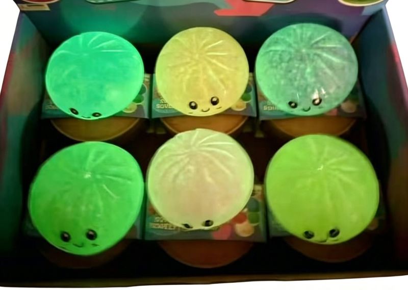 Squishy Dumpling 8.5cm Glow in the Dark- Glitter