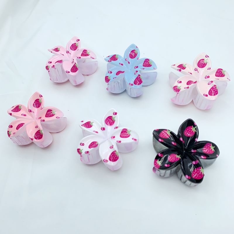 Pince fleur fraise